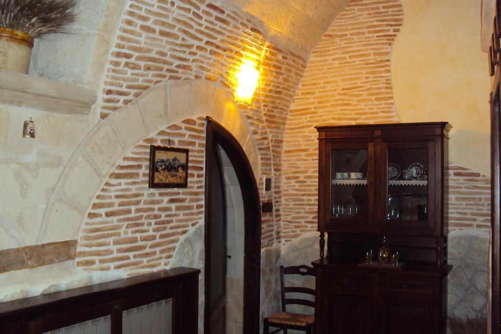 Domusfrumenti Oria  Habitación foto